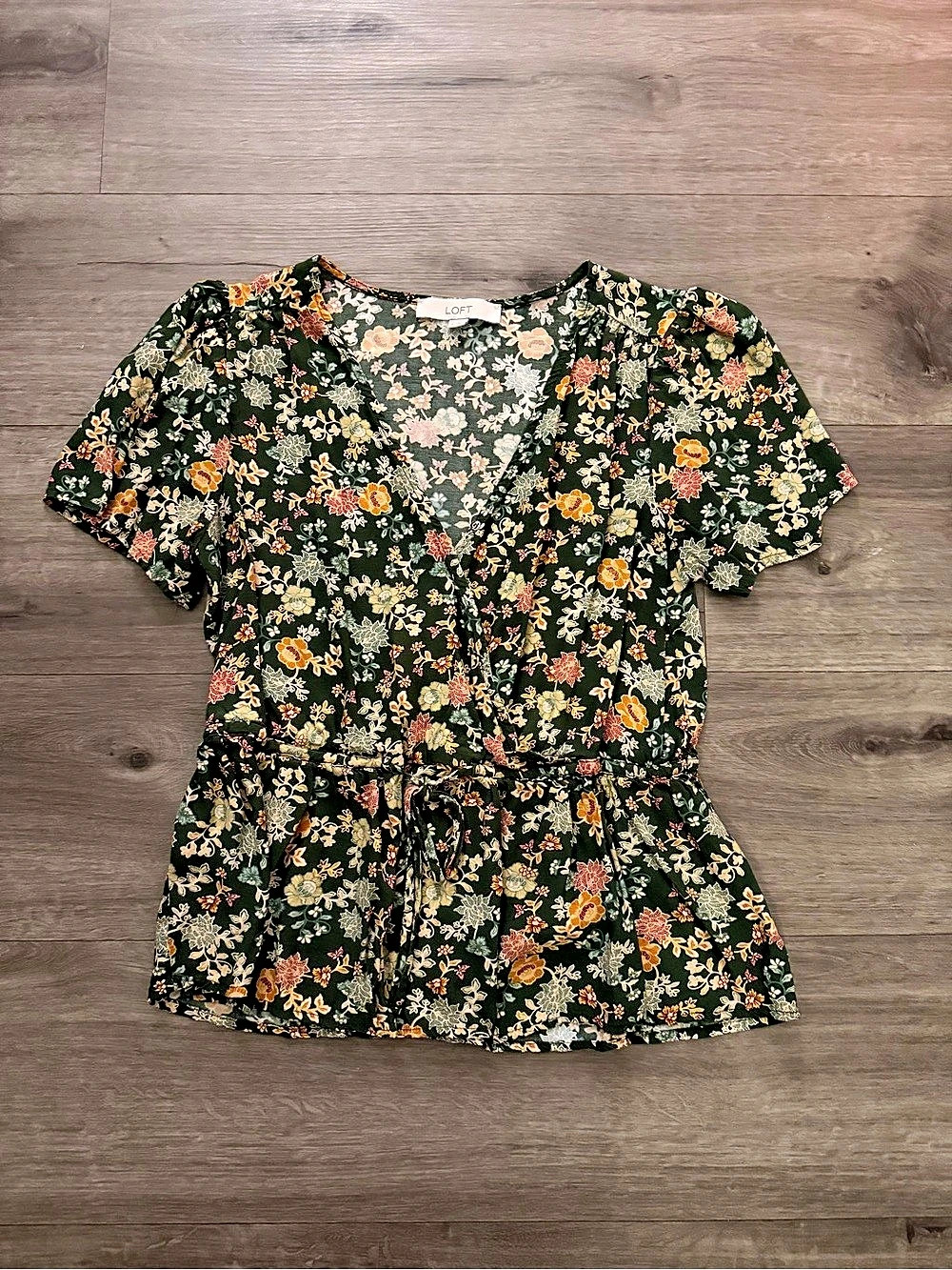 LOFT Floral Wrap Peplum Top Floral Blouse in Green & Orange Small